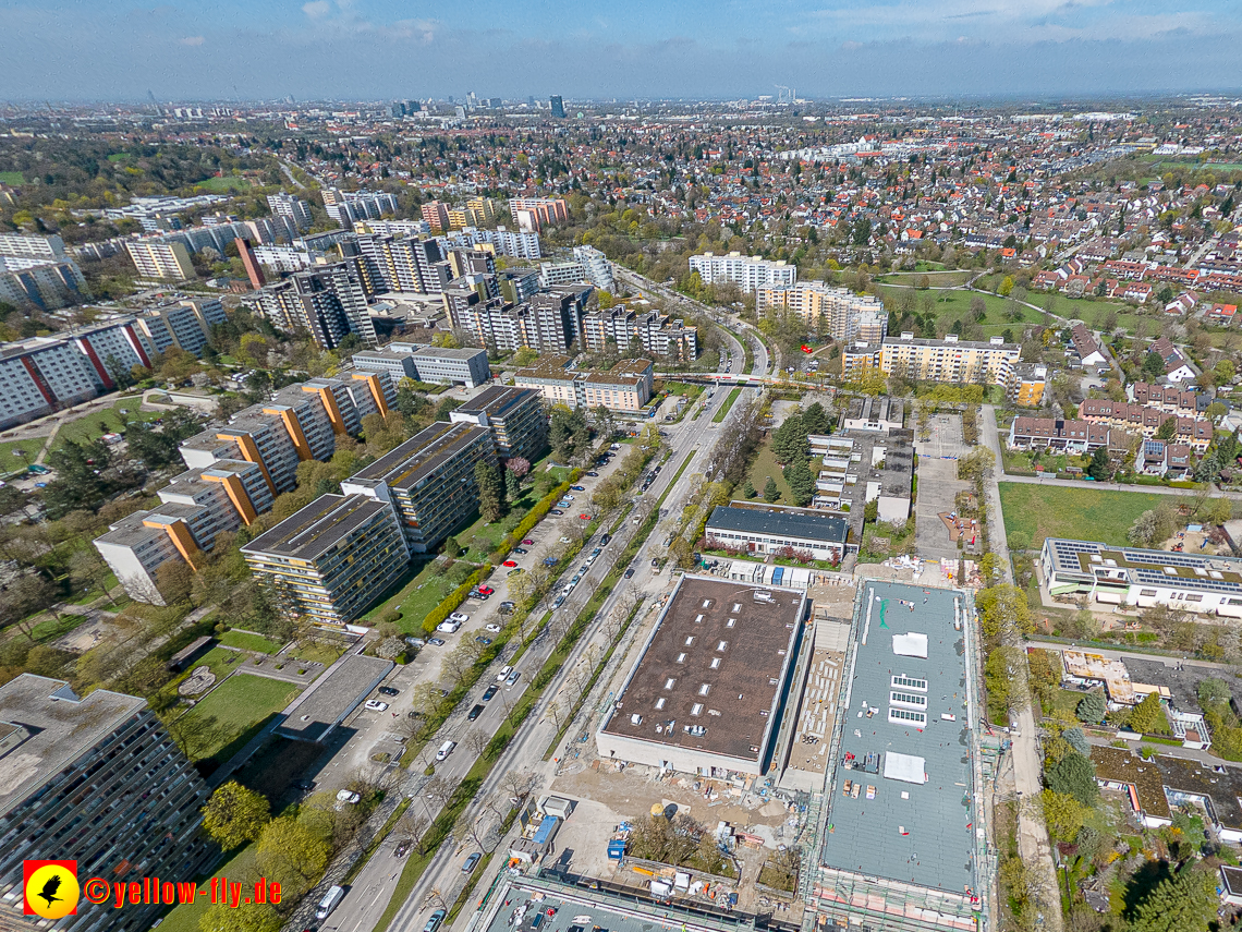 21.04.2023 - Luftbilder von der Baustelle Alexisquartier und Pandion Verde in Neuperlach